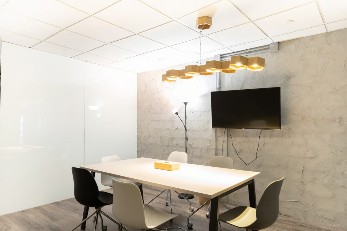 TheDesk Kerry Hotel Playas hk 